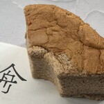 人舟 - 苺酵母シフォン 260円