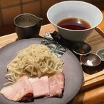 麺 ふじさき - つけめん（撮影用に配置を変えてあります）