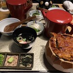 炭焼きうなぎ・かしわ 登河 - 