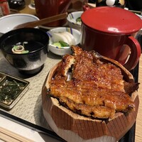 炭焼きうなぎ・かしわ 登河 - 