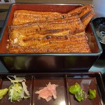 鰻の成瀬 - お重にパンパン