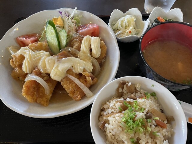 トレンチ、ランチ、定食など10枚 楽天市場】HTB ランチトレイ 竹製 トレー 40cm 取っ手付き