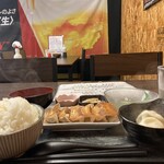餃子屋こうちゃん - 