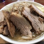 ラーメン二郎 - 小ラーメン　豚マシ。