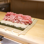 すが弥 - 「本鮪全部巻き」 2019年2月