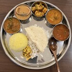 四次元食堂 南インドオステリア - 