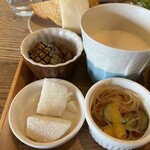 G831 Natural Kitchen & Cafe - 