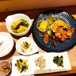 MONMOS cafe - 日替わりランチ