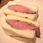 コードネーム ミクソロジー アカサカ - A5薩摩牛ローストビーフサンドイッチ2,800円