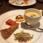 和フレンチバル村塾 屋根裏 別邸 - シェフのお任せ5種盛り合わせ