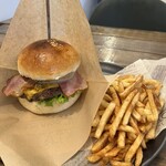 TAKE OUT CAFE A-DINER - ベーコンチーズバーガーセット