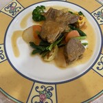 ビストロ・ドゥマン - 子羊の煮込み(メインディッシュ)