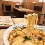 Youkaen - 麺リフト、イケてますやろ？