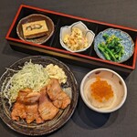 Nikaino Sakaba Satou Saburou Shouten - おばんざい5種定食　1000円