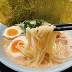 家系ラーメン 薩摩家 - 