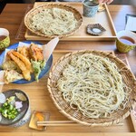 soba cafe Cozy Cozy - ざるそば　大盛り+天ぷら盛り合わせ