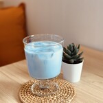 Thai Terrace - バタフライピーミルク(Butterfly pea milk)