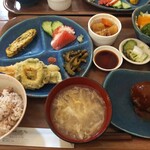 Kar Cafe - ランチ（メイン選択　ハンバーグ）