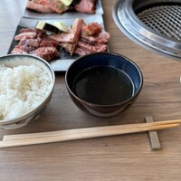 焼肉 The INNOCENT CARVERY 新丸ビル店 - 
