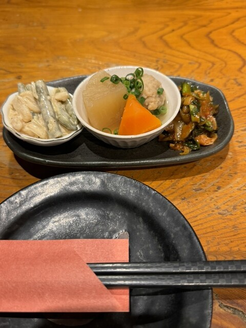 煮こみ＆Bar わんえもん （【旧店名】ひよこ 王子店） - 王子駅前 