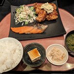 Okan - 選べる定食 チキン南蛮+日替わり魚の鮭(950円)+ご飯大盛り(無料)