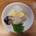 おぐろのまぐろ - 兵庫の牡蠣。小ぶりだがミルキー。