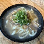 Vongole udon with clams