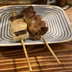 串焼き 炊き餃子　おくちゃん - ネギ間(塩)とハツ(たぶん？タレ)