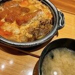 やよい軒 堂山店 - わかめの味噌汁。