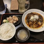 四川麻婆専門店 ホントのしあわせ - 