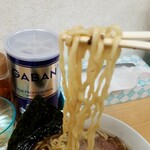 らぁめん廣 - 麺リフト……するも後のGABANにピント合う泣