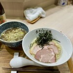 煮干しつけ麺 宮元 - 【限定】鯖節×煮干し×鰹節の昆布水つけそば¥1100、瓶ビール（小）¥300