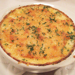 ラミティエ - アッシパルマンティエ サラダ添え(鹿ひき肉とマッシュポテトとチーズの重ねオーヴン焼き)