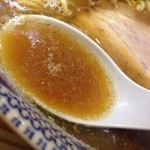 らーめん侘助 - スープ