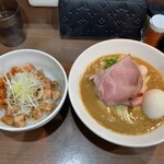 ヌードル＆スパイスカレー 今日の1番 - 