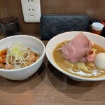 ヌードル＆スパイスカレー 今日の1番 - 