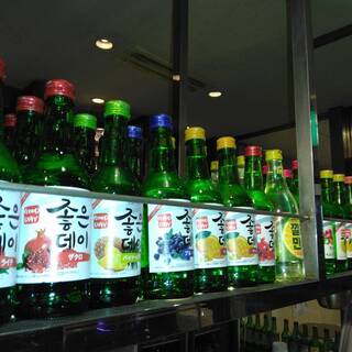 豊富な韓国焼酎、マッコリ！