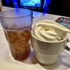 バンガローハウス - 料理写真:ドリンクバーでのソフトクリーム食べ放題とウーロン茶