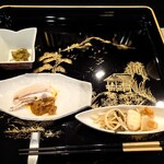 食彩播 - 突き出しは３種類