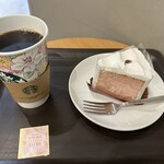 スターバックスコーヒー - ドリップコーヒーホットGrande＋さくらシフォンケーキ