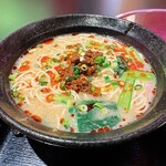 Juunana Mon - 担々麺