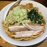 飛天 - 料理写真:汁なし担々麺