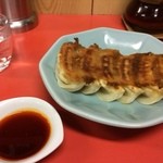 宇都宮みんみん・焼き餃子¥240