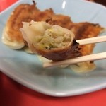 宇都宮みんみん・皮側カリっと中ジュ牛ー