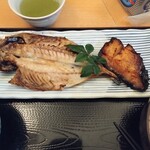 鱗介領 信海 食事処 - 