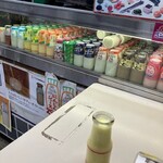 パンと牛乳の店 ミルクスタンド - 