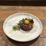 Whale meat tartare