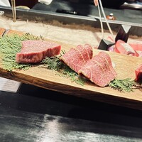肉匠なか田 本店 - 右　クリの味噌漬け　左　シャトーブリアン