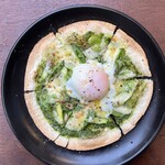 Bismarck Spring vegetable and Genovese tortilla pizza