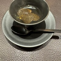イル アオヤマ - 和牛のコンソメスープ